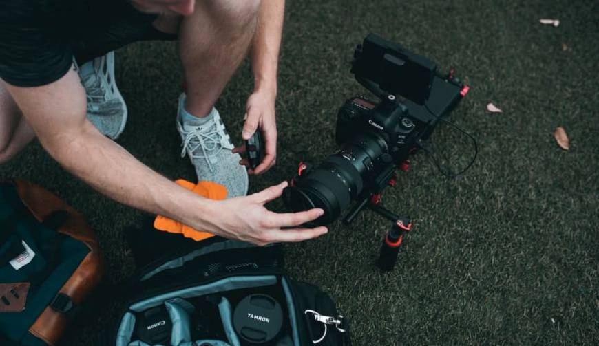 色彩心理学×动态美学，喀什市产品视频拍摄公司唤醒感官冲击力